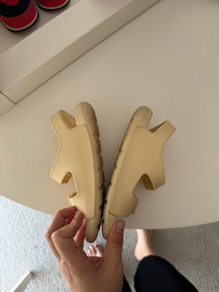 Bej İgor Çocuk Tokalı Sandalet - Görsel 3