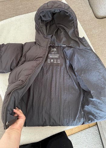 Kapüşonlu Erkek Çocuk Antrasit Şişme Mont - Görsel 3