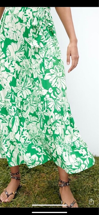 m Beden yeşil Renk Zara elbise