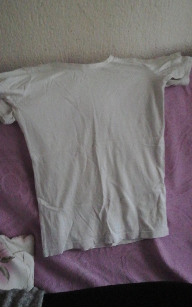 Beyaz kollu 7yaş. 2 atlet 1 tşört - Görsel 2