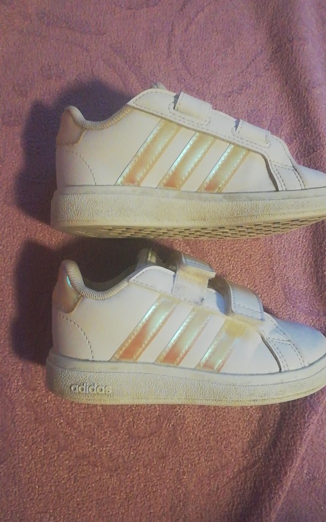 Kız Çocuk Spor Ayakkabı 24numara Adidas beyaz - Görsel 4