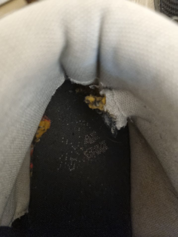 Erkek Adidas siyah Ayakkabısı 46 numara orjinaldir - Görsel 3