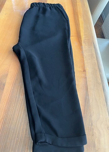 Zara marka şalvar kesime yakın kapri - Görsel 3