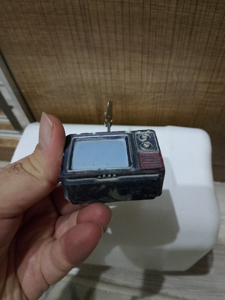 Kırmızı Retro Mini Televizyon Not Tutucu - Görsel 5