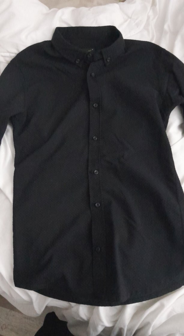 Düğmeli Siyah Erkek Gömlek - Görsel 2