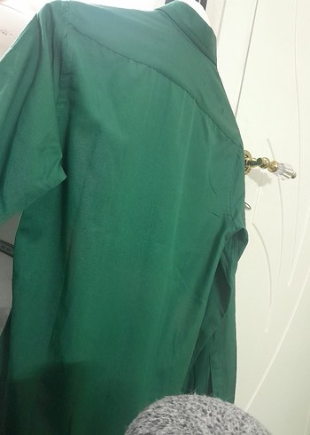 Düğmeli Yeşil Uzun Kollu Erkek Gömlek tudors marka - Görsel 3