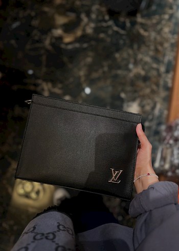 Siyah Deri Kadın Clutch Çanta