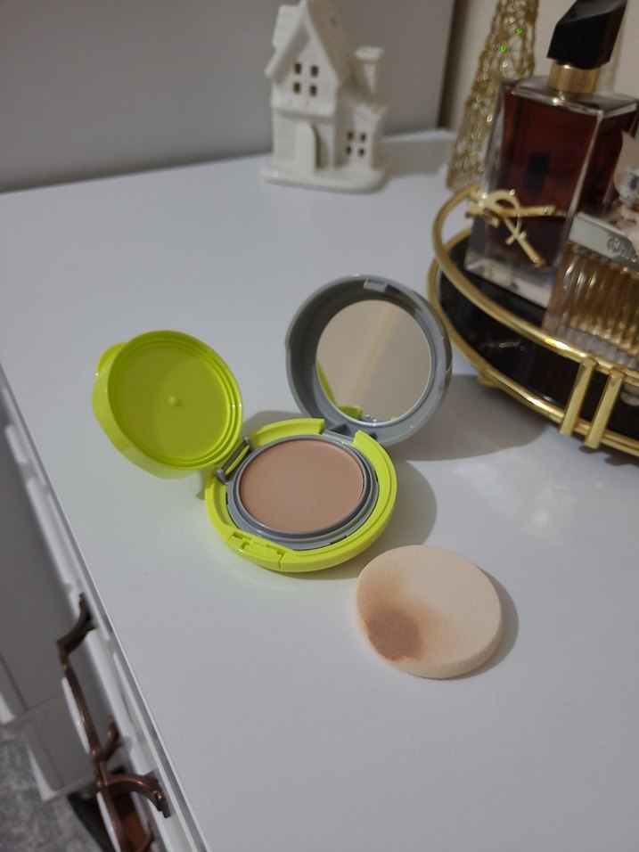 shiseido marka gunes kremi kapatıcı - Görsel 2