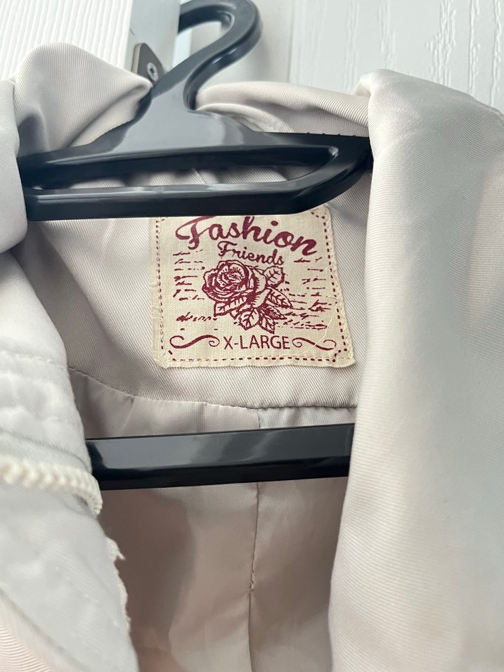 Düğmeli Bej Midi Ceket - Görsel 3