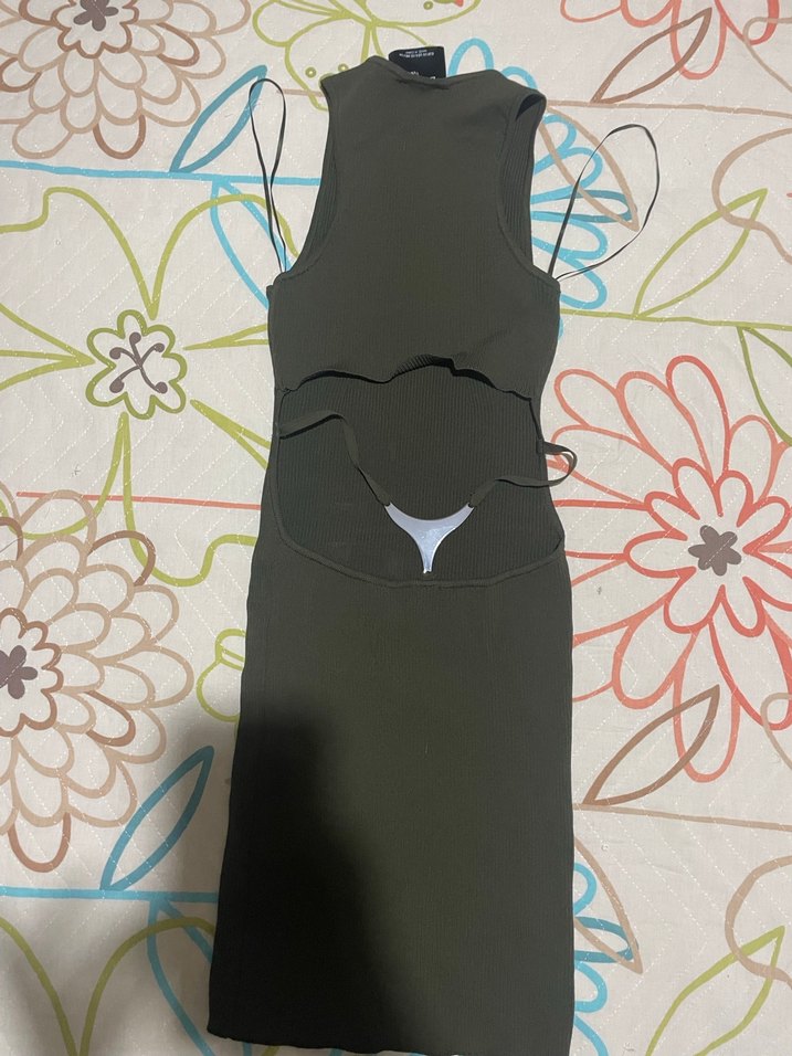 bershka sırt dekolteli mini elbise - Görsel 2