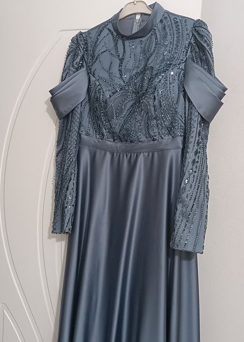 Uzun Kollu Gri Drapeli Uzun Abiye Elbise - Görsel 2