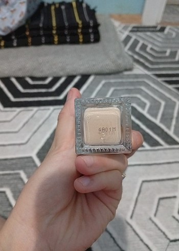 Beden Wet n Wild Niacinamide Cilt Tonu Dengeleyici Fondöten