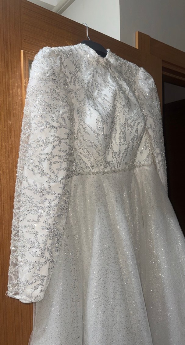 Uzun Kollu Prenses Gelinlik - Görsel 2