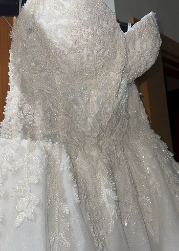 Straplez A Kesim Uzun Beyaz Gelinlik - Görsel 3