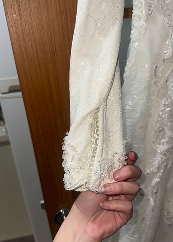 Uzun Kollu Yüksek Yakalı Vintage Prenses Gelinlik - Görsel 5