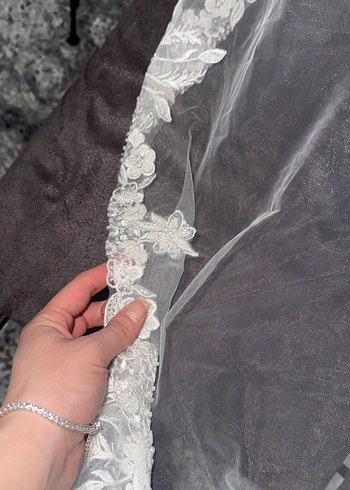 İşlemeli Gri Gotik duvak - Görsel 3