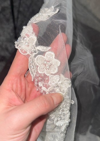 İşlemeli Gri Gotik duvak - Görsel 4