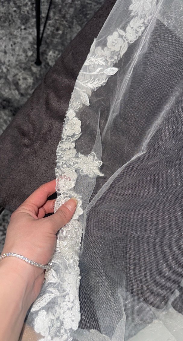 İşlemeli Gri Gotik duvak - Görsel 3