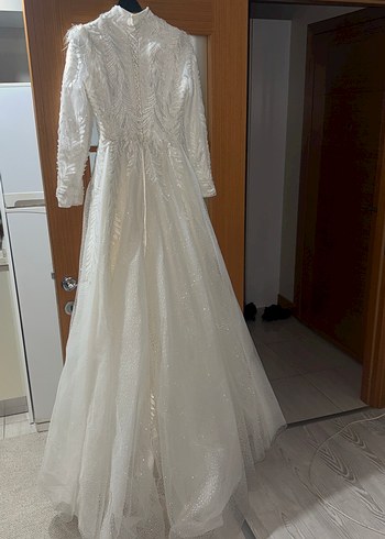 Uzun Kollu Yüksek Yakalı Prenses Gelinlik - Görsel 6