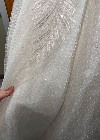 Uzun Kollu Yüksek Yakalı Prenses Gelinlik - Görsel 7