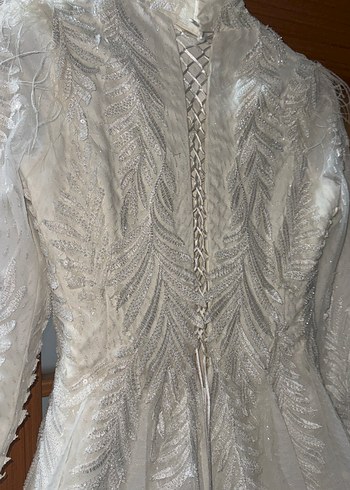 Uzun Kollu Yüksek Yakalı Prenses Gelinlik - Görsel 8