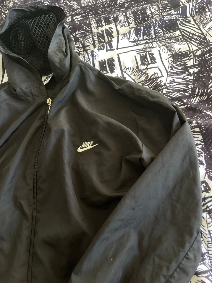 Nike Kadın Yağmurluk - Görsel 3