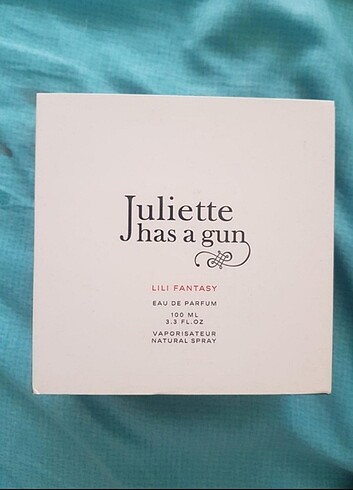 Juliette Has a Gun, Lily Fantasy Parfüm 