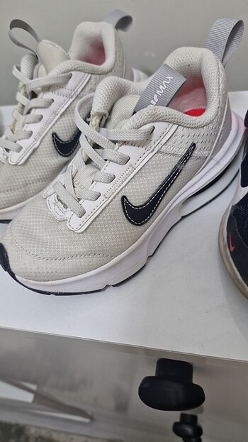 28 Beden Nike Çocuk Spor Ayakkabı