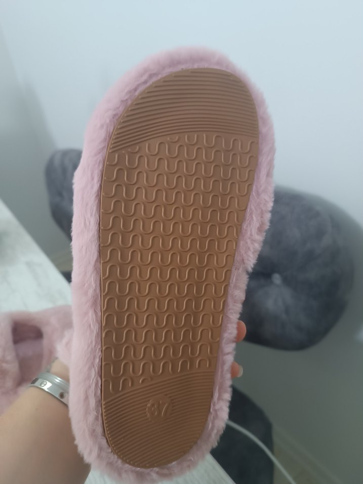 Pembe Kürk Detaylı Kadın Terlik - Görsel 3