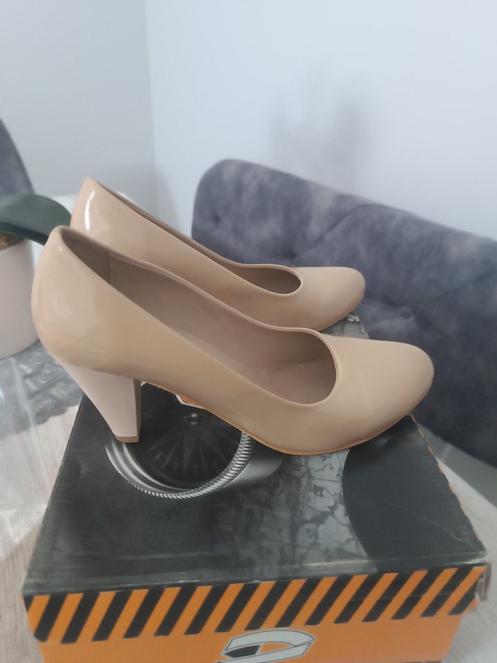 Bej Stiletto Topuklu Kadın Ayakkabı - Görsel 3