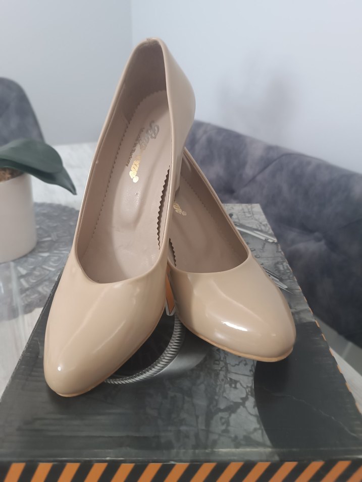 Bej Stiletto Topuklu Kadın Ayakkabı - Görsel 2