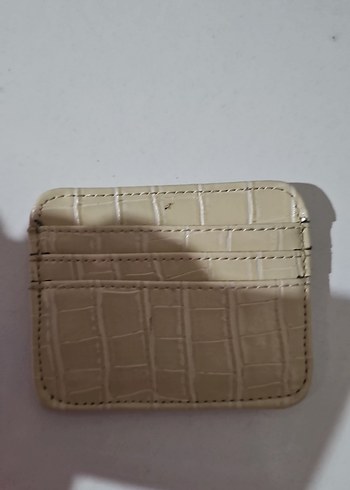 Bej Yılan Desenli Kadın Cüzdanı