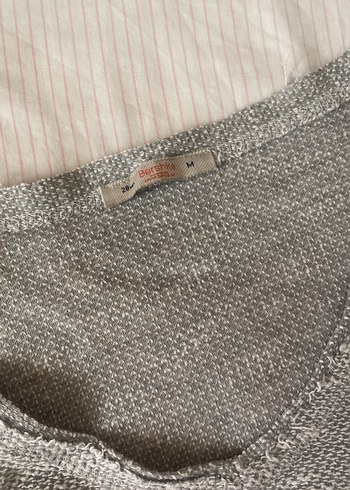 Bershka Gri V Yakalı Kadın Triko