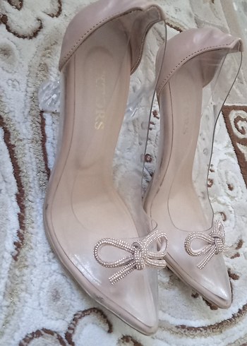 38 Beden Bej Yılan Desenli Fiyonklu Stiletto Kadın Abiye Ayakkabı