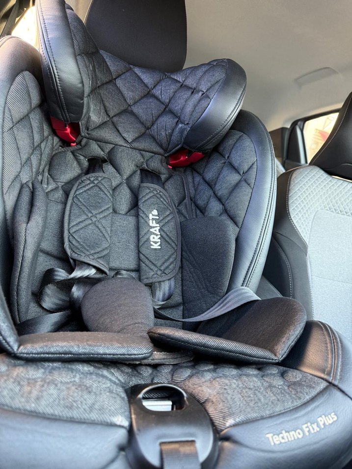 Kraft Techno Fix Plus Çocuk Oto Koltuğu Siyah - Görsel 3