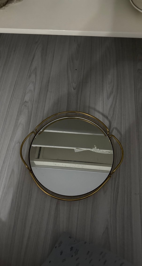 Parlak Altın Renk Dekoratif Yuvarlak Ayna - Görsel 2