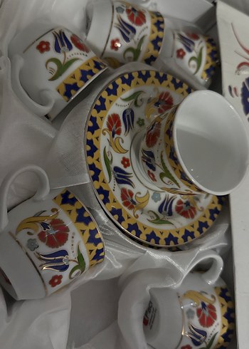 Renkli Desenli Kahve Fincanı Takımı - Görsel 2