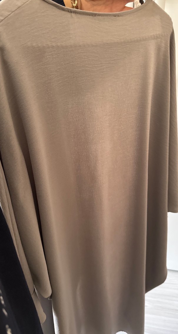 Gri standart beden hırka - Görsel 3