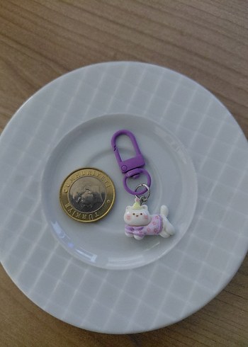 Mor Zincir Detaylı Kadın Anahtarlık - Görsel 2