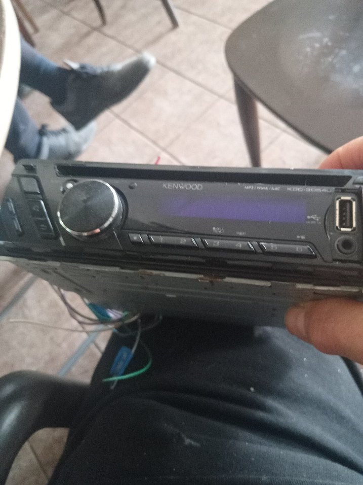 Kenwood araç teybi Siyah Uzaktan Kumanda - Görsel 2