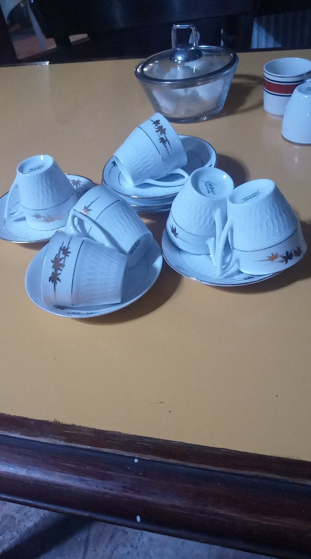 altın yaldızlı Beyaz Porselen 6'lı Fincan Takımı - Görsel 3