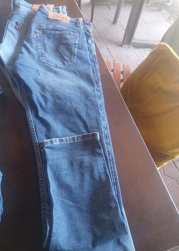 Levis Lewis 512 31 X 32 Beden Orijinaldir