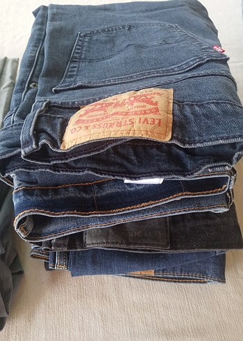 Levis Koyu Mavi Denim Jean 31 32 Beden 32 32 Beden