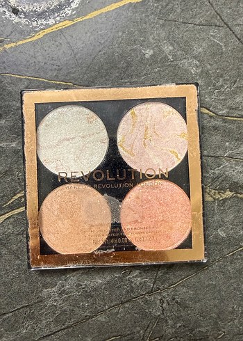 Makeup Revolution take a breather - Görsel 2