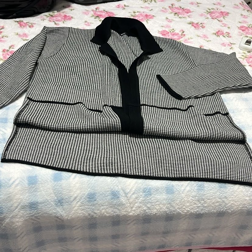 Gri Kadın Uzun Kollu hırka - Görsel 4