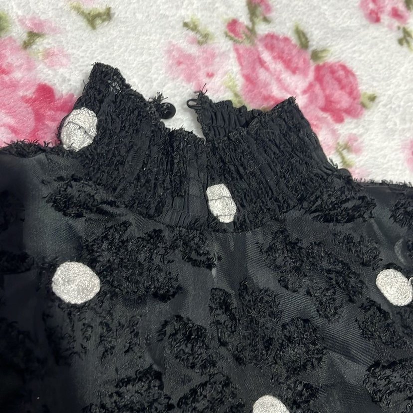 Dantel Detaylı Siyah Gotik Kadın Bluz - Görsel 3