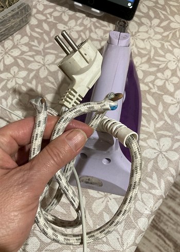 Parlak Mor Buharlı Ütü - Görsel 5