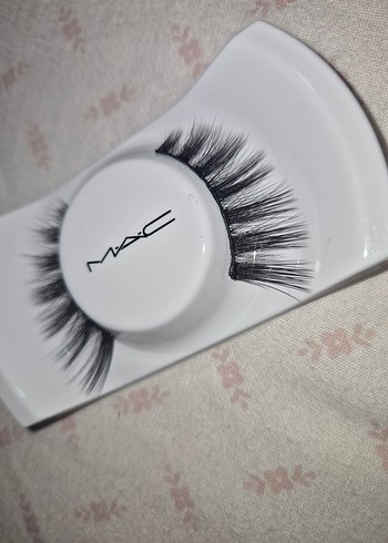 MAC TAKMA KİRPİK