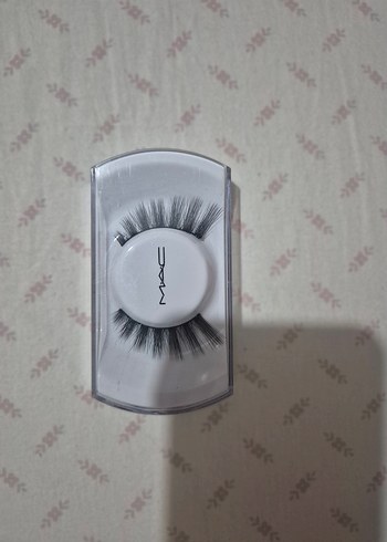 MAC TAKMA KİRPİK