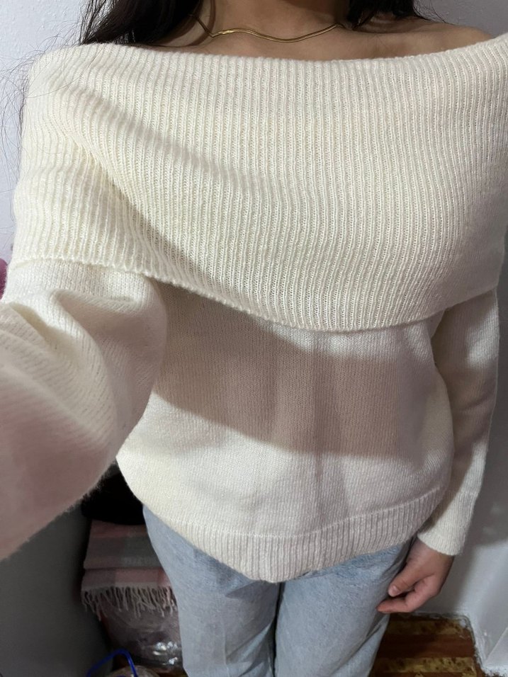 Kadın Beyaz Kayık Yaka Triko Kazak - Görsel 2